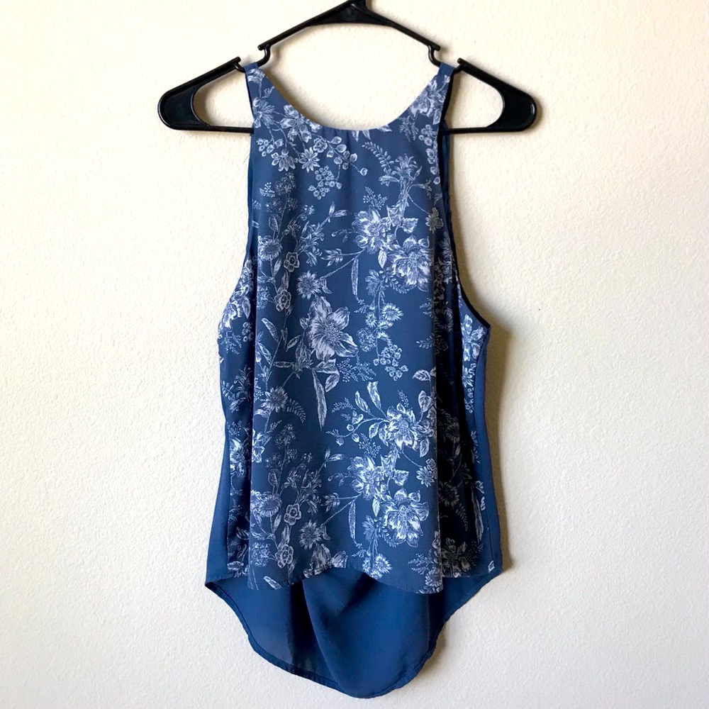 Forever 21 Blue Floral High Low Top